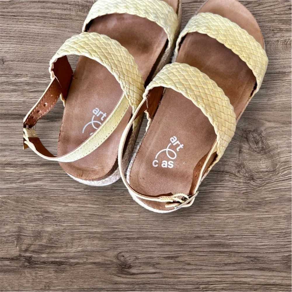 Art Class Yellow Espadrille Buckle Sandals Braided Straps Size 13 Girls